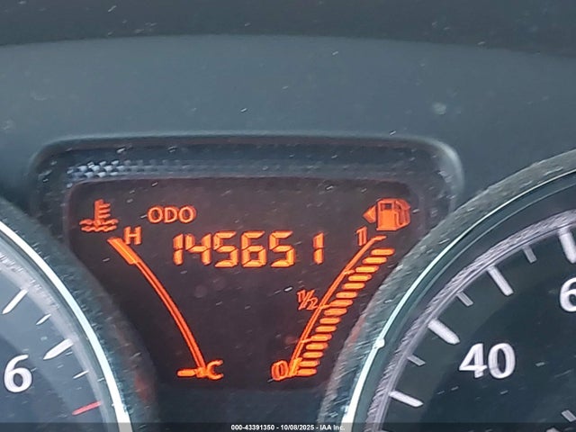 3N1CE2CP7EL364626 Nissan 2014