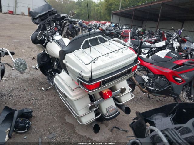 2003 HARLEY-DAVIDSON FLHTCUI 1HD1FLW113Y602947 Photo 2