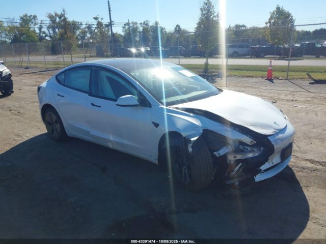 2022 TESLA MODEL 3 5YJ3E1EB5NF262605 Photo 0