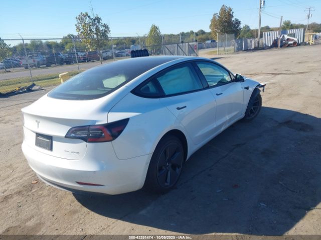 2022 TESLA MODEL 3 5YJ3E1EB5NF262605 Photo 3