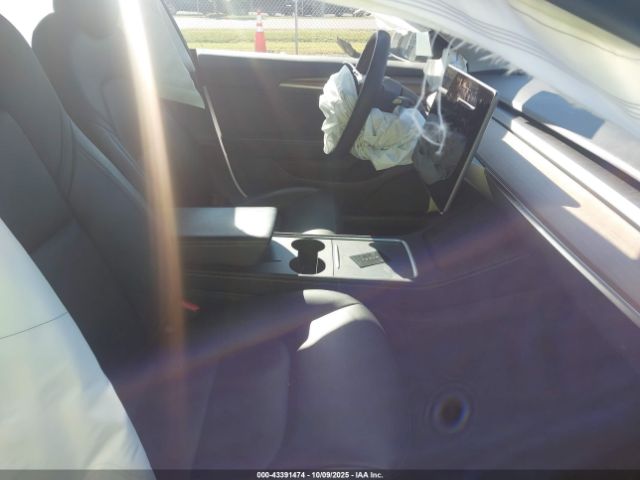 2022 TESLA MODEL 3 5YJ3E1EB5NF262605 Photo 4