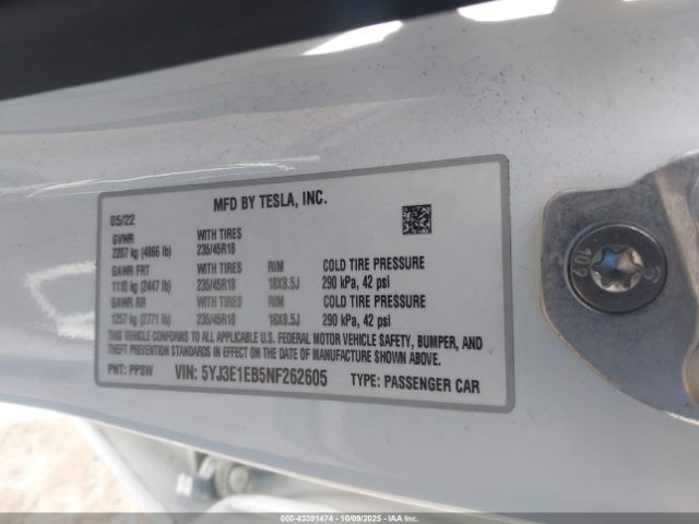 2022 TESLA MODEL 3 5YJ3E1EB5NF262605 Photo 8