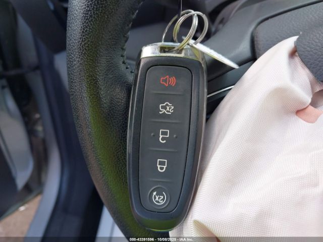 2019 FORD ESCAPE 1FMCU9J9XKUB76466 Photo 10