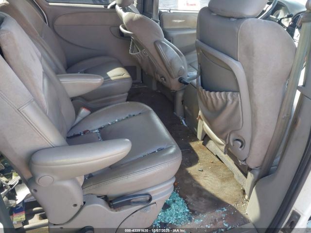 2001 CHRYSLER TOWN & COUNTRY 2C8GP64L91R240266 Photo 7