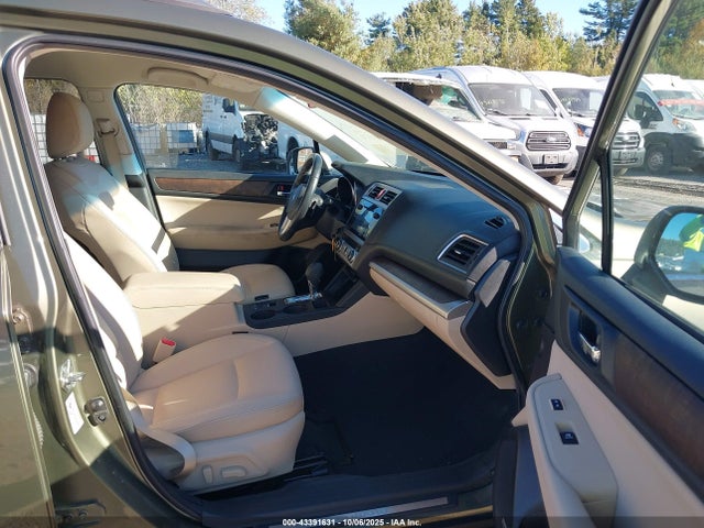 Subaru Outback 2.5i Limited 2015 4S4BSAJC7F3313535 Image 5