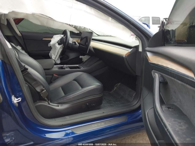2022 TESLA MODEL 3 5YJ3E1EB3NF186592 Photo 4