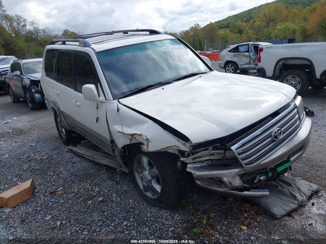 2005 TOYOTA LAND CRUISER JTEHT05J452080146