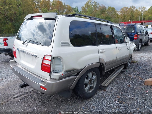 2005 TOYOTA LAND CRUISER JTEHT05J452080146 Photo 3
