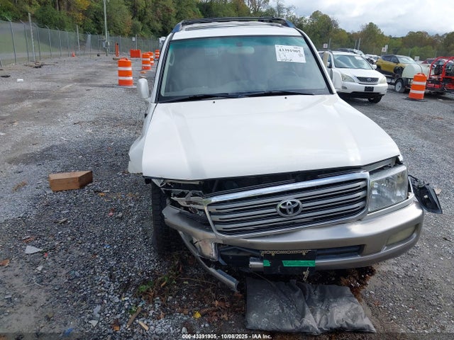 2005 TOYOTA LAND CRUISER JTEHT05J452080146 Photo 5
