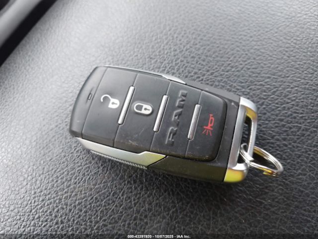 2023 RAM 1500 1C6SRFFT0PN595469 Photo 10