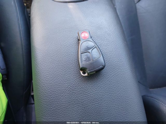 2005 MERCEDES-BENZ CLK 500 WDBTJ75J75F124919 Photo 10