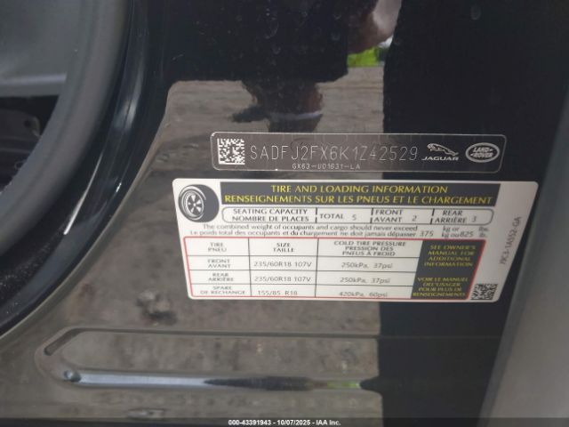 2019 JAGUAR E-PACE SADFJ2FX6K1Z42529 Photo 8