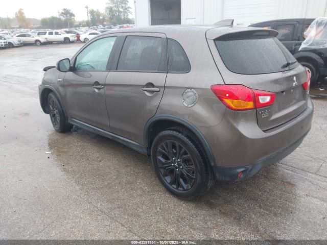 2017 MITSUBISHI OUTLANDER SPORT JA4AP3AU3HZ036222 Photo 2