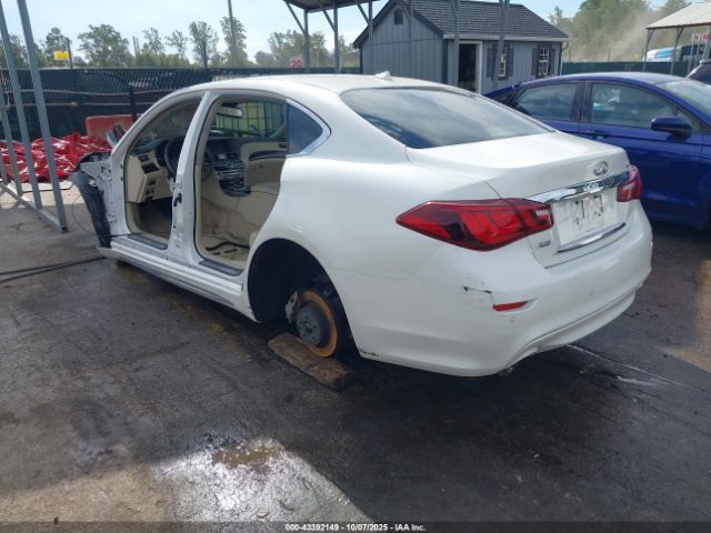 2016 INFINITI Q70L JN1BY1PRXGM720262 Photo 2