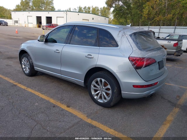 2014 AUDI Q5 WA1LFAFP3EA013875 Photo 2