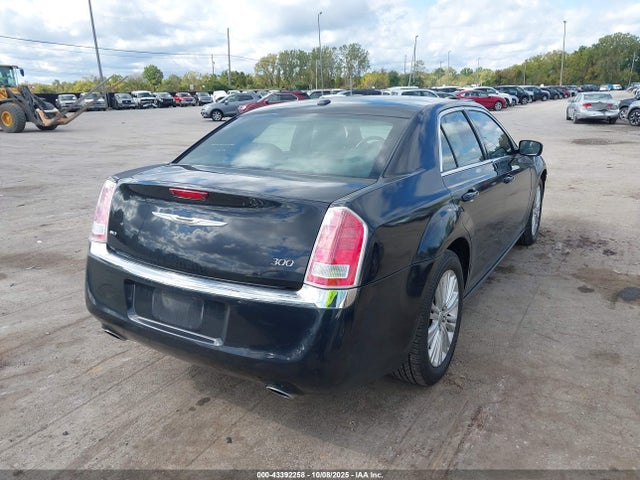 2014 Chrysler 300 მანქანა იყიდება აუქციონზე, vin: 2C3CCARG5EH184398, აუქციონის ნომერი: 43392258