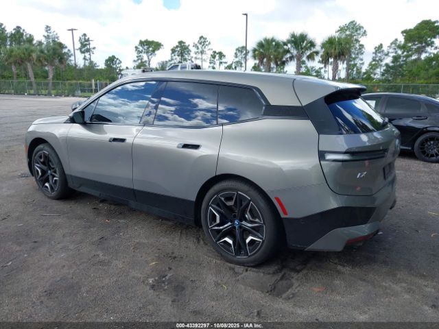 2024 BMW IX WB523CF06RCR94511 Photo 2