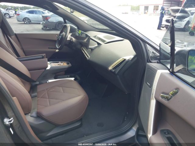 2024 BMW IX WB523CF06RCR94511 Photo 4
