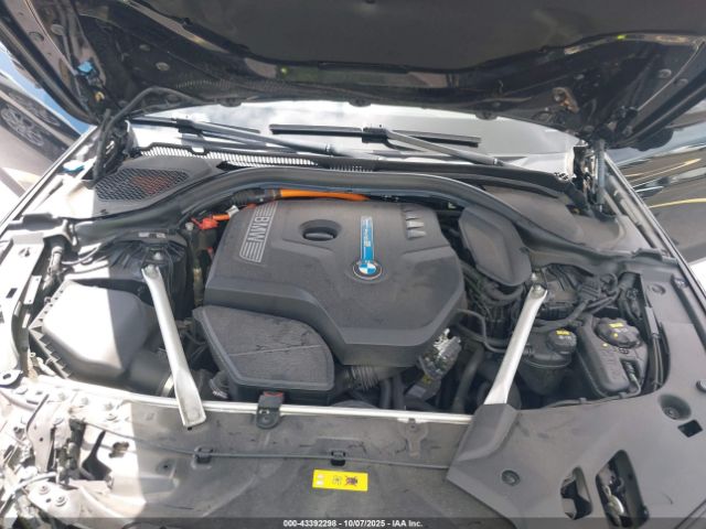 2019 BMW 530E WBAJA9C55KB398775 Photo 9