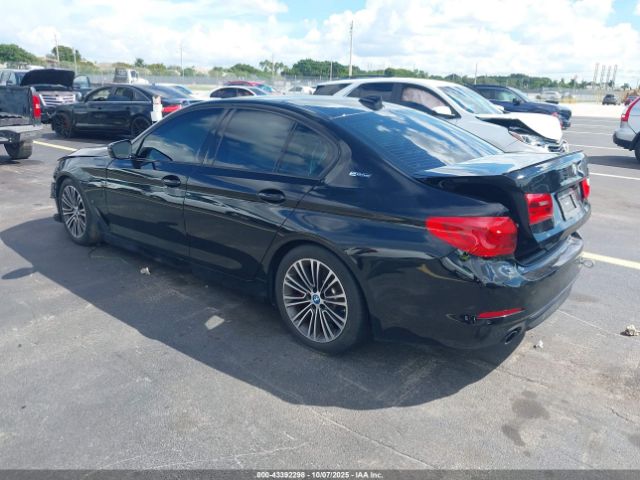 2019 BMW 530E WBAJA9C55KB398775 Photo 2