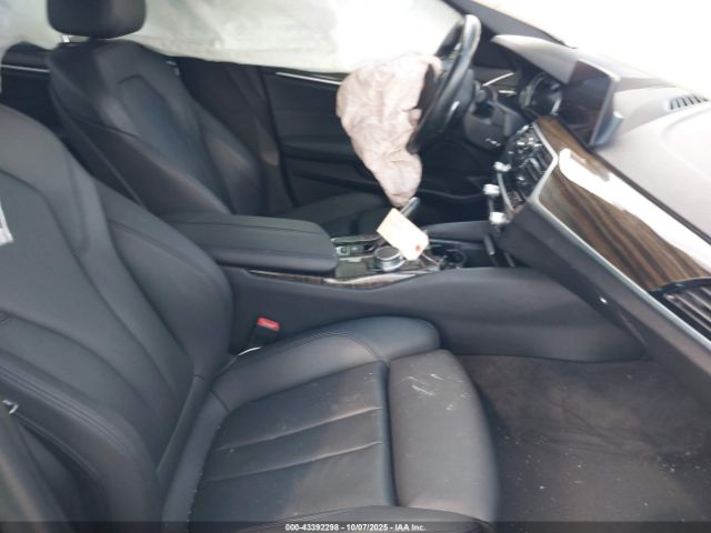 2019 BMW 530E WBAJA9C55KB398775 Photo 4