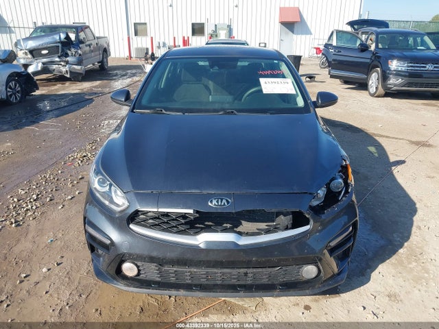 3KPF24AD9KE136568 KIA Forte Lxs