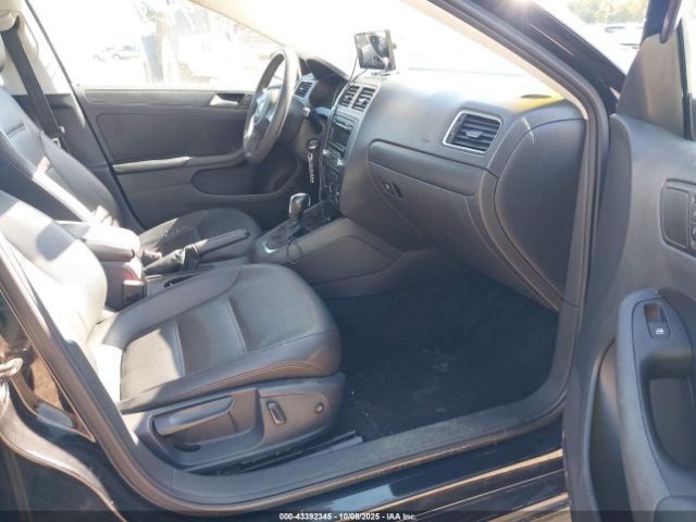 2014 VOLKSWAGEN JETTA 3VWD17AJ3EM365028 Photo 4