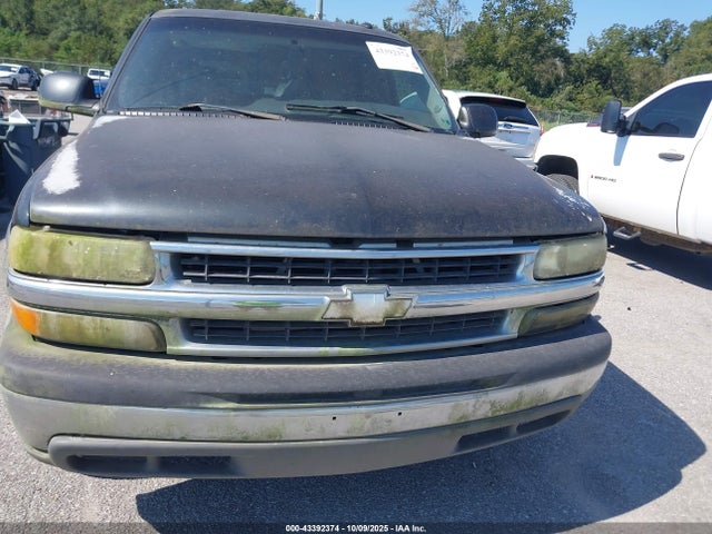 2003 Chevrolet Tahoe Lt მანქანა იყიდება აუქციონზე, vin: 1GNEC13Z83R242636, აუქციონის ნომერი: 43392374