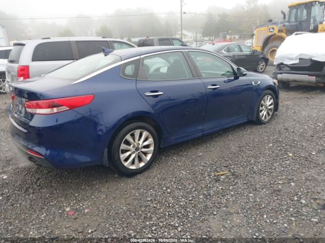 2018 KIA OPTIMA 5XXGT4L3XJG252776 Photo 3