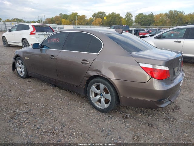 2004 Bmw 530i მანქანა იყიდება აუქციონზე, vin: WBANA73564B804975, აუქციონის ნომერი: 43392433