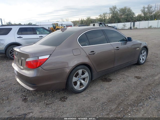 2004 Bmw 530i მანქანა იყიდება აუქციონზე, vin: WBANA73564B804975, აუქციონის ნომერი: 43392433