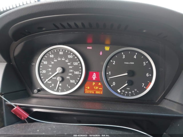 2004 Bmw 530i მანქანა იყიდება აუქციონზე, vin: WBANA73564B804975, აუქციონის ნომერი: 43392433