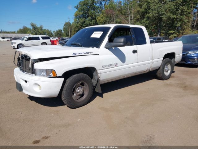 2000 DODGE RAM 1500 3B7HC13Y6YM205963 Photo 1