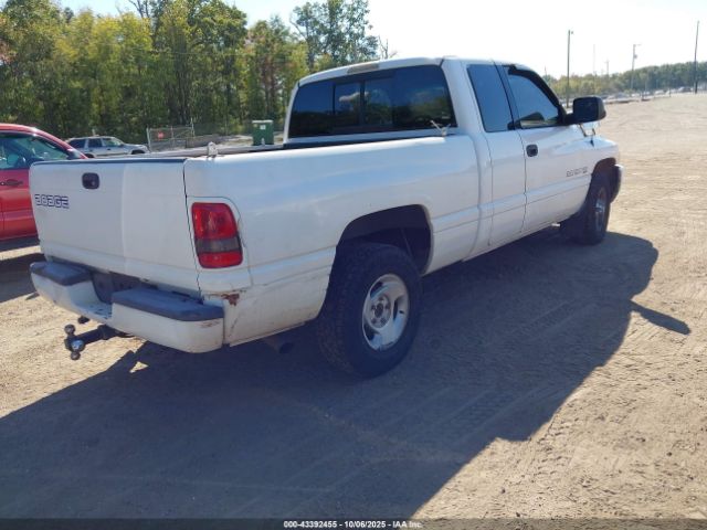 2000 DODGE RAM 1500 3B7HC13Y6YM205963 Photo 3