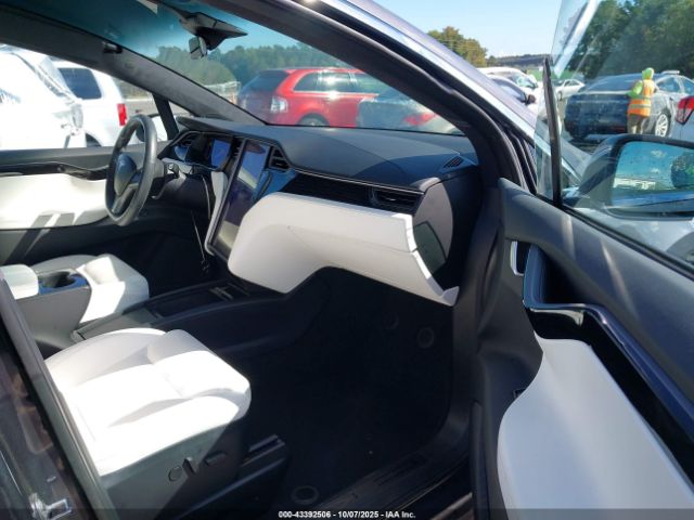 2020 TESLA MODEL X 5YJXCDE25LF301862 Photo 4