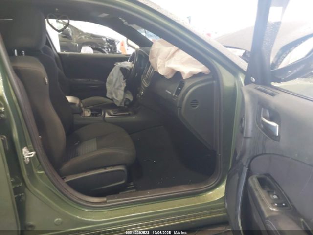 2021 DODGE CHARGER 2C3CDXCT4MH621828 Photo 4