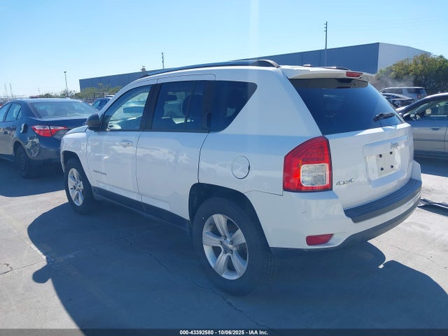 2012 Jeep Compass Sport მანქანა იყიდება აუქციონზე, vin: 1C4NJDBB1CD662269, აუქციონის ნომერი: 43392580