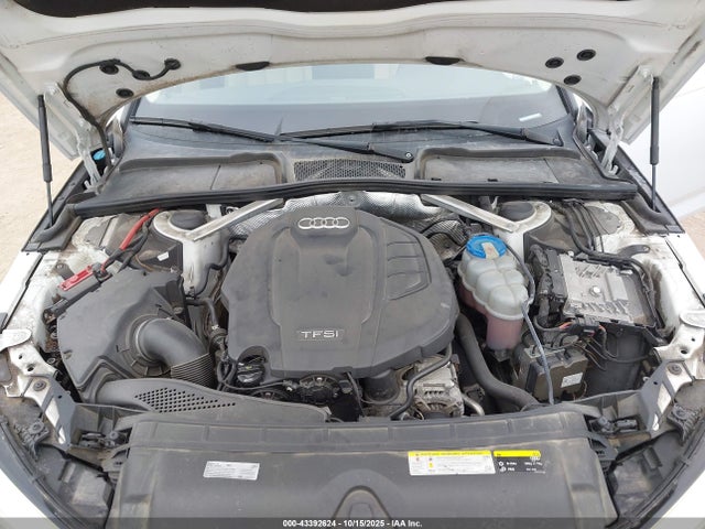 2017 AUDI A4 WAUENAF41HN036573 Photo 9