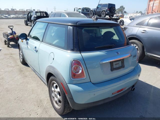 2013 MINI HARDTOP WMWSU3C57DT680955 Photo 2