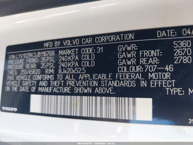 2018 VOLVO XC60 LYV102RK3JB116768 Photo 8