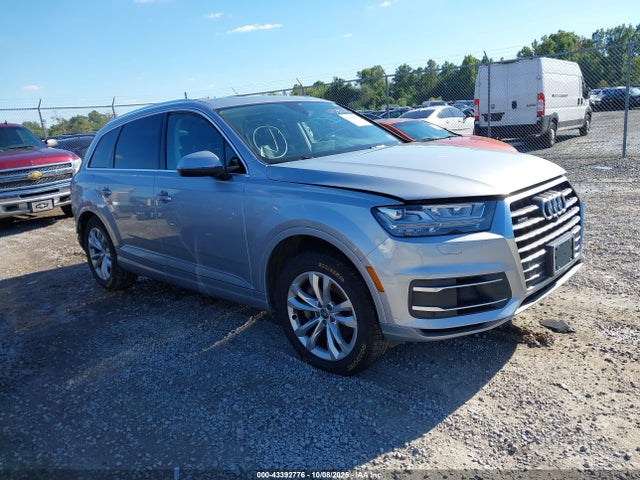 2017 AUDI Q7 WA1LABF78HD051934 Photo 0