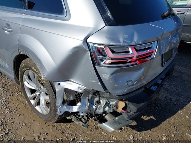 2017 AUDI Q7 WA1LABF78HD051934 Photo 5