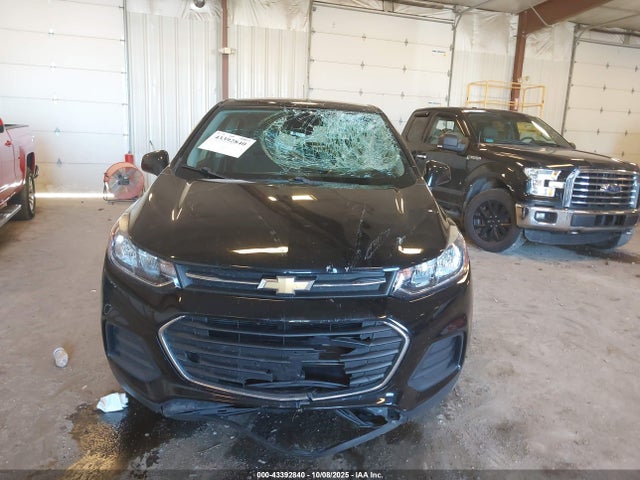 Продаж на аукціоні авто 2018 Chevrolet Trax Ls, vin: 3GNCJKSB2JL316435, номер лоту: 43392840