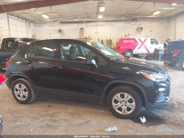 Продаж на аукціоні авто 2018 Chevrolet Trax Ls, vin: 3GNCJKSB2JL316435, номер лоту: 43392840