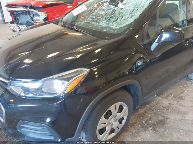 Продаж на аукціоні авто 2018 Chevrolet Trax Ls, vin: 3GNCJKSB2JL316435, номер лоту: 43392840