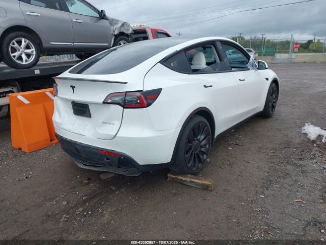 2022 TESLA MODEL Y 7SAYGDEF6NF516748 Photo 3
