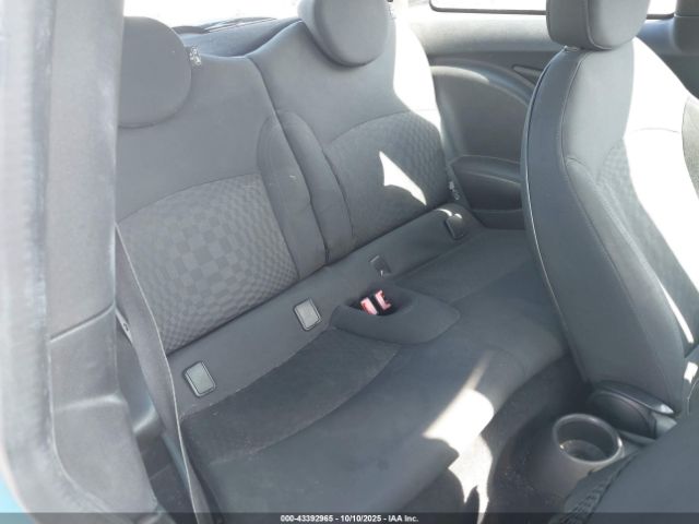 2008 MINI COOPER WMWMF33588TT61069 Photo 7