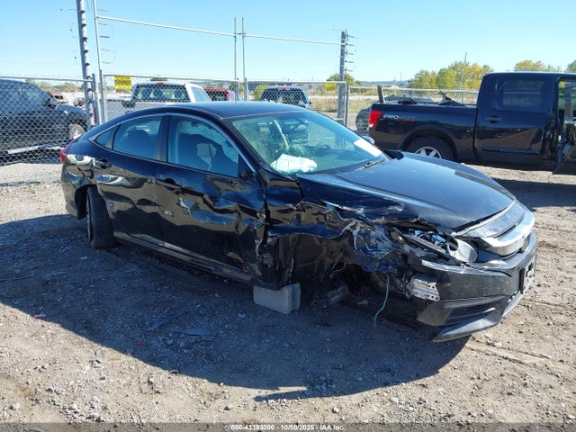Продажа на аукционе авто 2017 Honda Civic Lx, vin: 19XFC2F54HE000800, номер лота: 43393000
