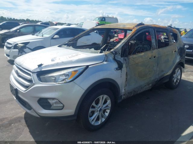 2018 FORD ESCAPE 1FMCU9GD9JUC90338 Photo 1