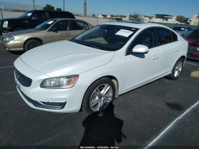 2015 VOLVO S60 YV126MFD8F1309916 Photo 1